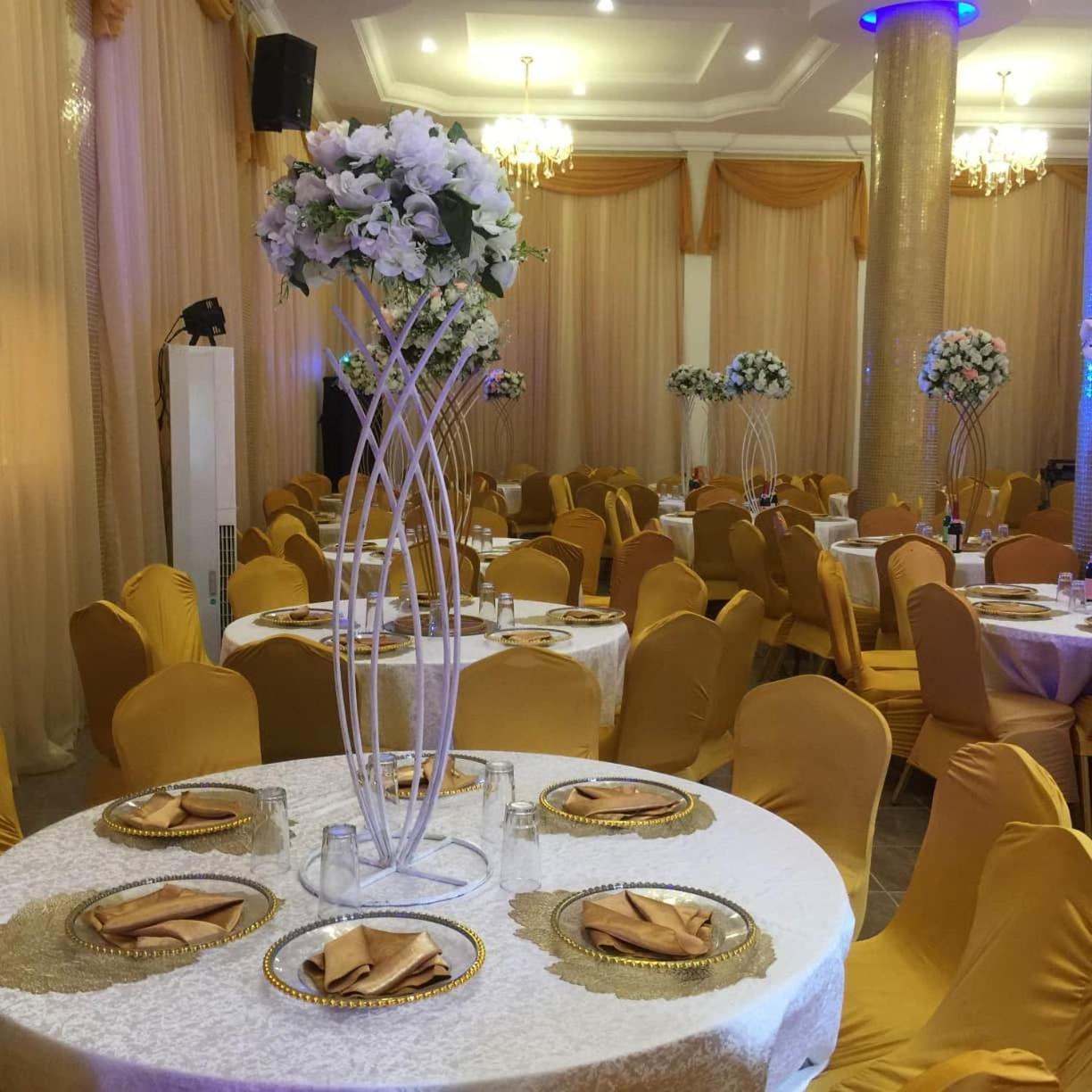 Perfecto La Villa Hotel And Suites ลากอส ภายนอก รูปภาพ