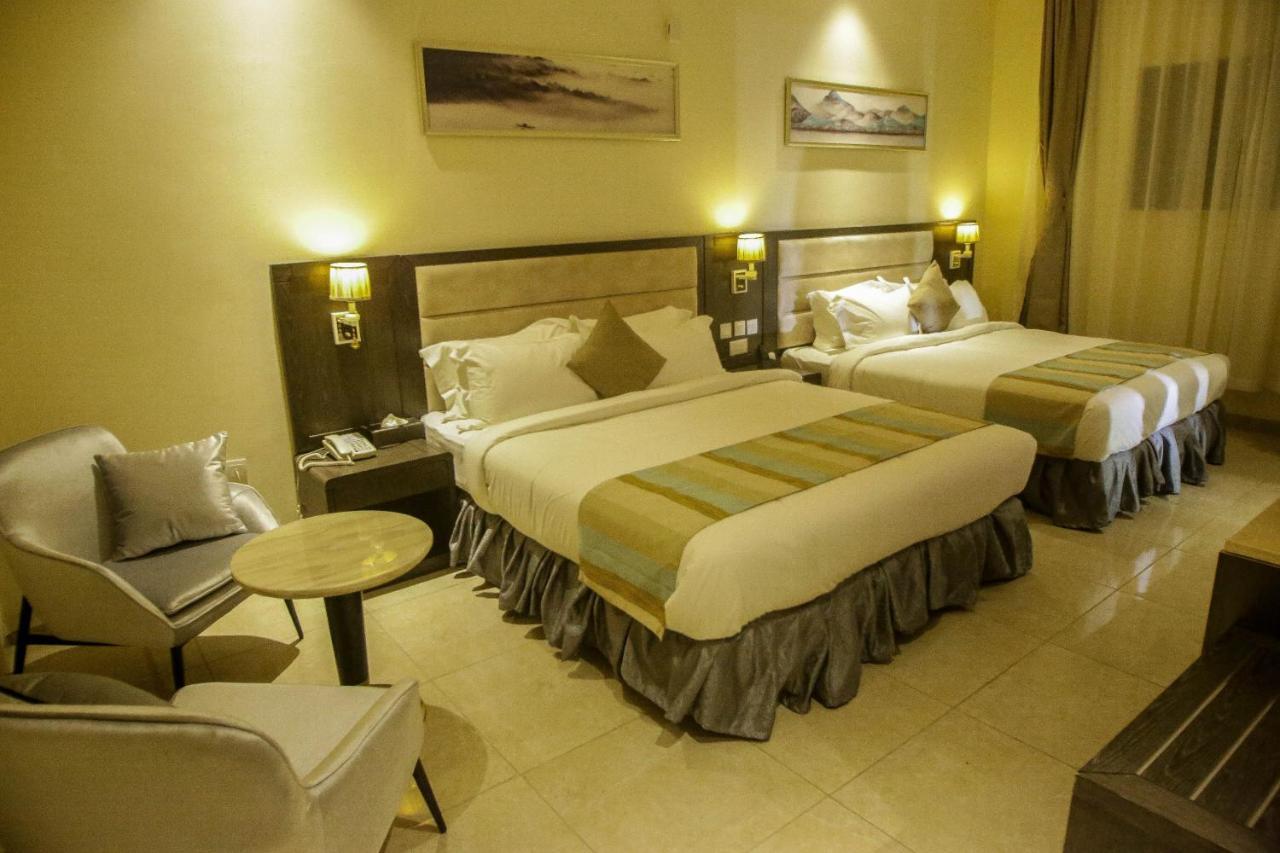 Perfecto La Villa Hotel And Suites ลากอส ภายนอก รูปภาพ